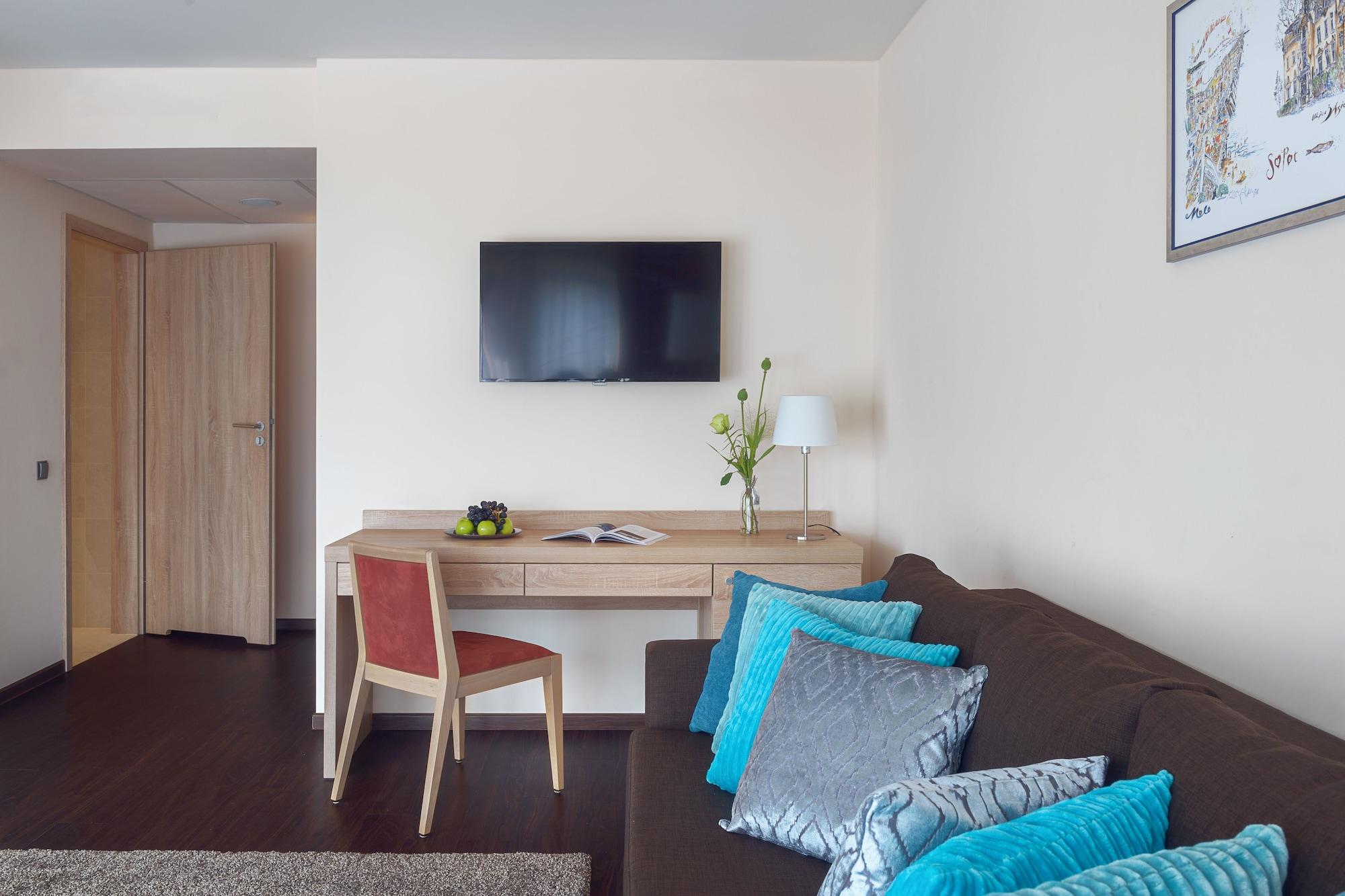 Molo Hotel 3*